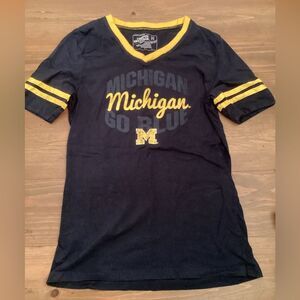 MICHIGAN WOLVERINES WOMENS MEDIUM BLUE GOLD COLLEGE FOOTBALL JERSEY SHIRT
